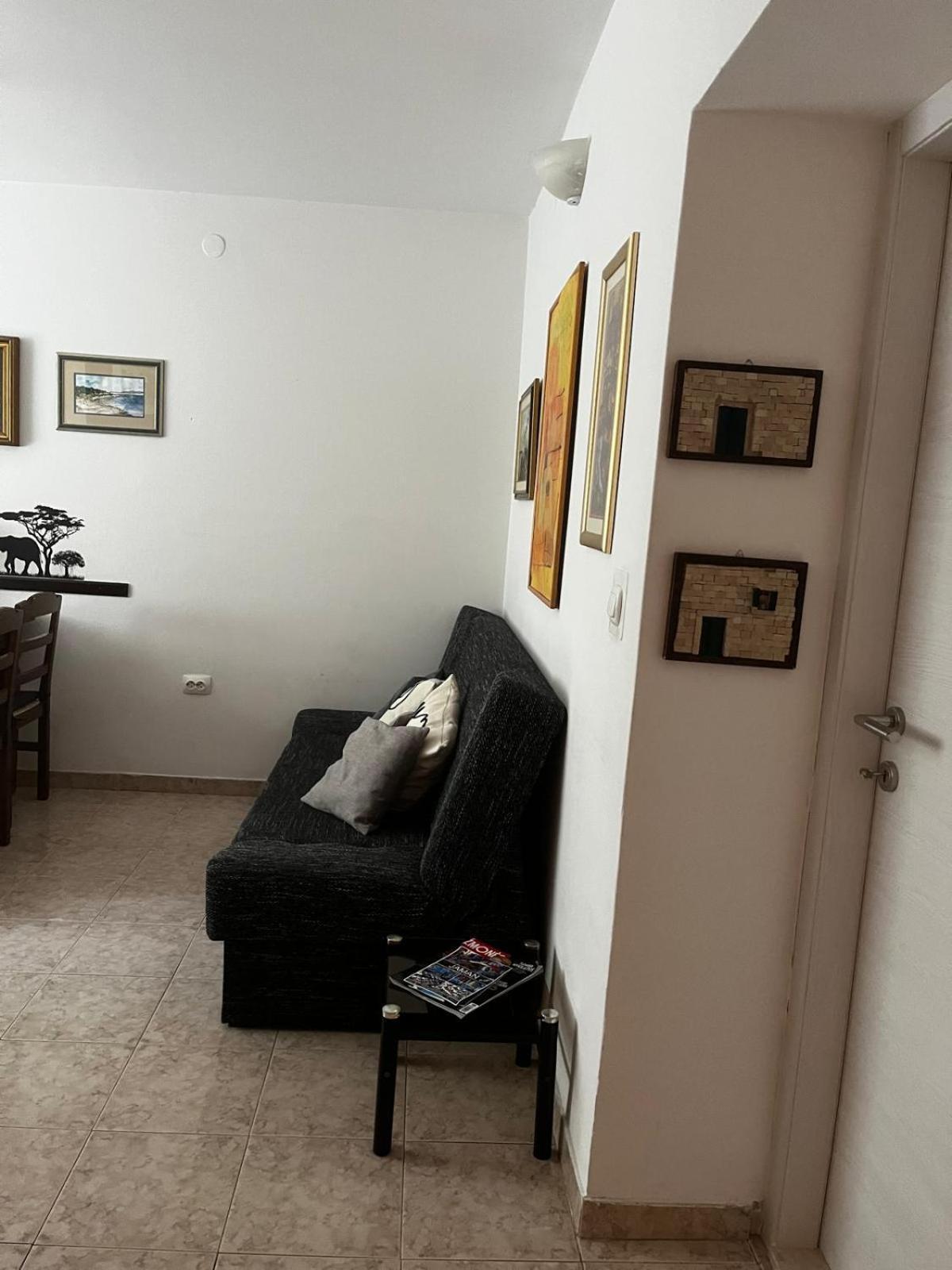 Split Downtown Apartment Exterior photo